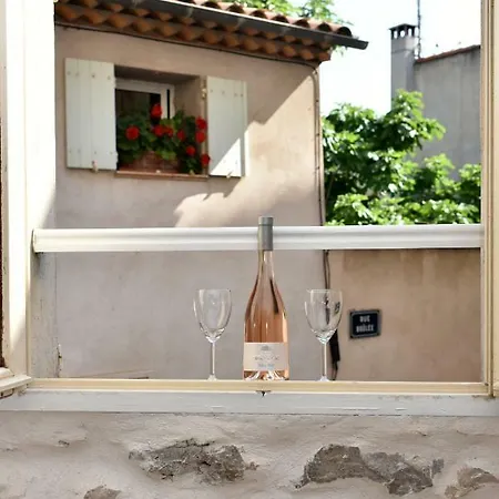 Cosy Appt Decore/equipe Avec Gout, Plage A 5 Min ! Апартаменты