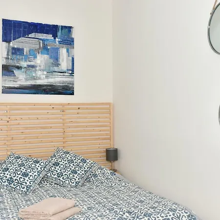 Апартаменты Cosy Appt Decore/equipe Avec Gout, Plage A 5 Min ! *